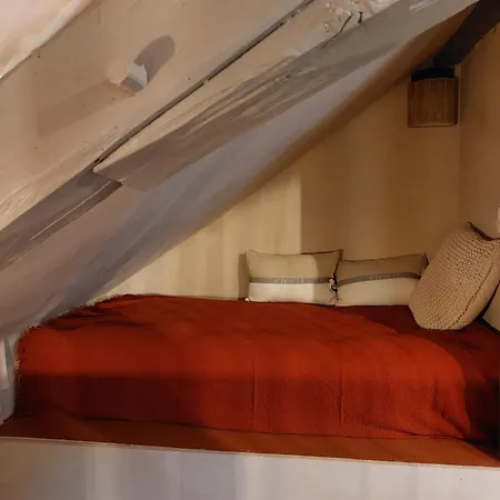 Le Moulin Du Porteil Bed & Breakfast