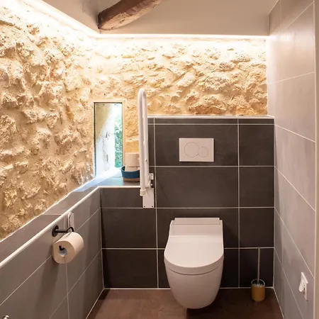 Le Moulin Du Porteil 3*