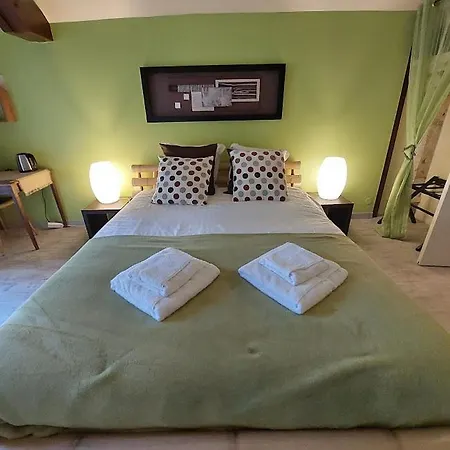 住宿加早餐酒店 Le Moulin Du Porteil 康帕涅