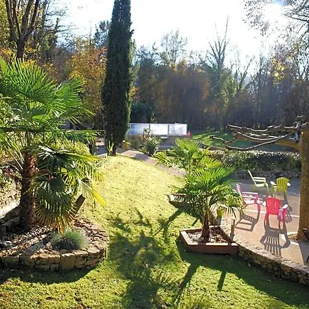 Le Moulin Du Porteil Frühstückspension