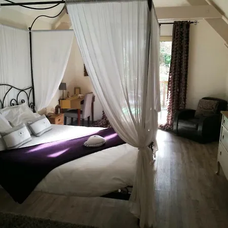 Le Moulin Du Porteil