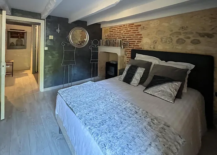 Couette-café Le Moulin Du Porteil Campagne (Dordogne)